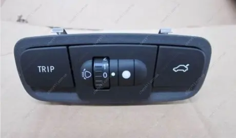 Контрольная панель GEELY 1017019883