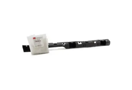 Кріплення заднього бампера праве Amulet CHERY A15-2804512FL