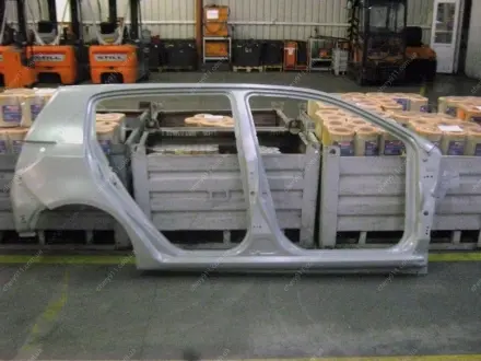 Панель кузова правая (MK2) GEELY 101201040202