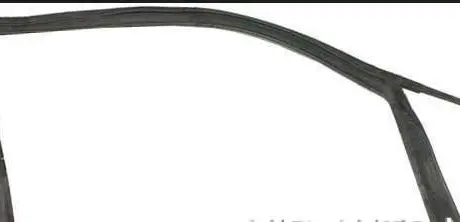 Уплотнитель стекла передней правой двери ЧП CHERY A13-6107052