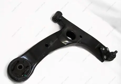 Рычаг подвески передней в сборе с шаровой R EC7/EC7RV GEELY 1064001111-01