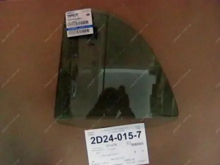 Скло кузова заднє праве не рухоме NEW EC7, EC-7, RV GEELY 1068002139