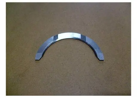 Полукольцо коленвала верхнее Great Wall Haval H5 Aftermarket 1002011-ED01
