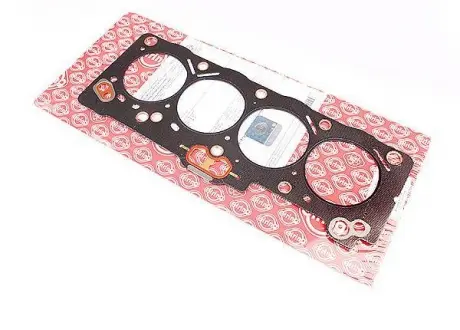 Прокладка ГБЦ 1.3/1.5L Geely (паронит) ELRING E010001601