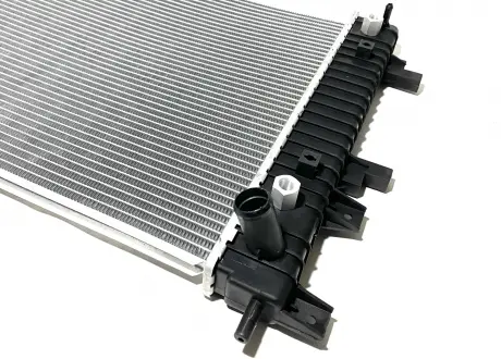 Радиатор охлаждения (АКП) Chery Tiggo 2 KLM KLM AutoParts J42-1301110AB