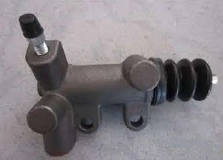 Цилиндр сцепления рабочий Geely AISIN 1016009004