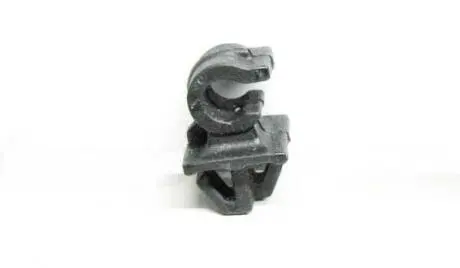 Фиксатор упора капота Tiggo 3 CHERY S21-8402221