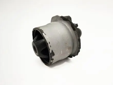 Сайлентблок задней балки GEELY FC KLM KLM AutoParts 1064001643