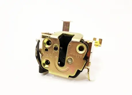 Замок двери передней R Geely CK/CK2 KLM KLM AutoParts 1800282180