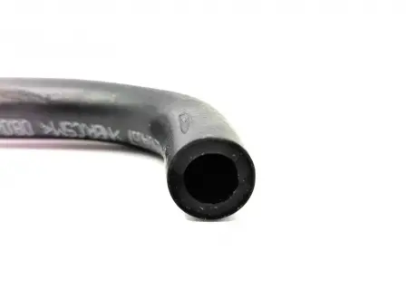 Патрубок отвода картерных газов Chery Amulet KLM KLM AutoParts 480EE-1014057