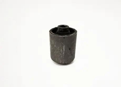 Сайлентблок рычага заднего передний Chery QQ KLM KLM AutoParts S11-3301050
