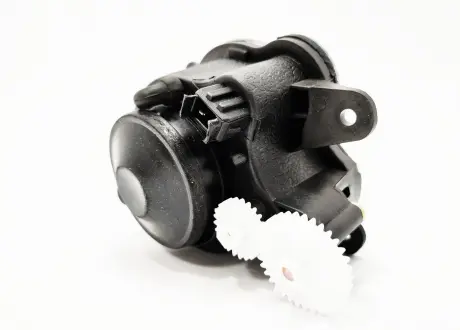 Фара противотуманная L (пластик) Chery Amulet KLM KLM AutoParts A15-3732010BA