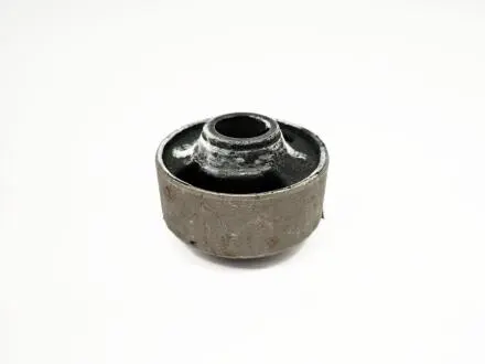 Сайлентблок рычага переднего задний Chery Tiggo 2 KLM KLM AutoParts J69-2909070