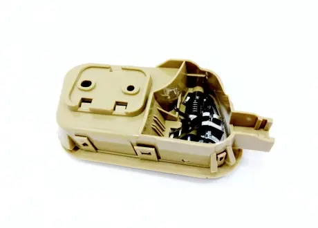 Ручка внутренняя двери (бежевая) L ЗАЗ Chery Forza KLM KLM AutoParts A13-6105130