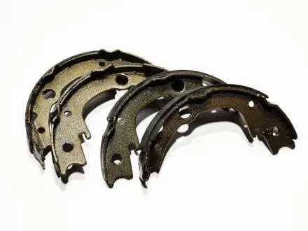Колодки гальмівні ручного гальма (4 шт) LIFAN 620 KLM KLM AutoParts B3502230 (фото 1)