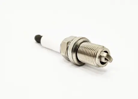 Свічка запалювання Chery KLM KLM AutoParts A11-3707110CA