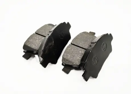 Колодки гальмівні передні Geely MK/MK2/GC6 KLM KLM AutoParts 1014003350