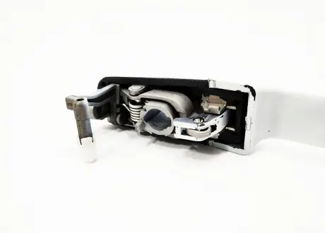 Ручка наружная двери передней L Chery Amulet KLM KLM AutoParts A15-6105170-DQ