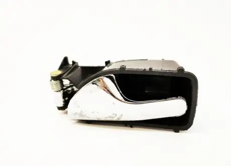 Ручка внутренняя двери L (черная) Chery Amulet KLM KLM AutoParts A11-6105120