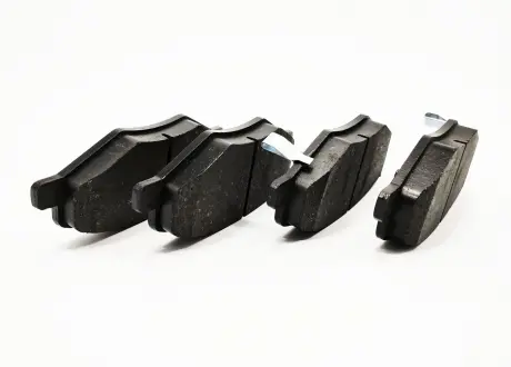 Колодки тормозные передние без ушка Chery Amulet KLM KLM AutoParts A11-6GN3501080