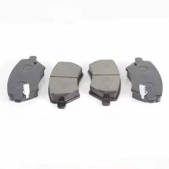 Колодки передні гальмівні з датчиком Chery Eastar KLM KLM AutoParts B11-6GN3501080