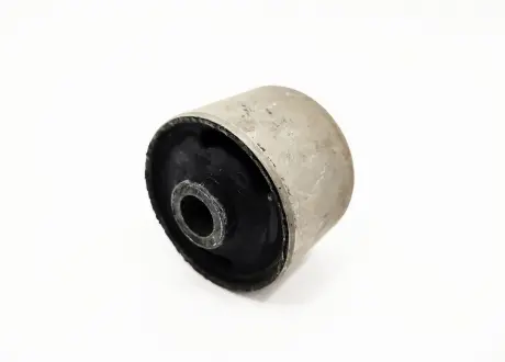 Сайлентблок рычага заднего передний Chery Jaggi/Kimo KLM KLM AutoParts S21-3301030