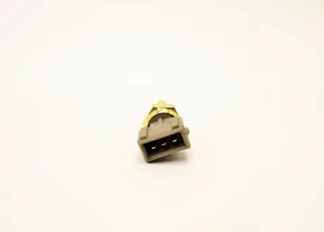 Датчик температуры охлаждающей жидкости 3 контакта Chery Amulet/Karry KLM KLM AutoParts A11-3808030