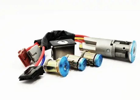 Комплект замков с ключами Geely CK/CK2 KLM KLM AutoParts 180040518001