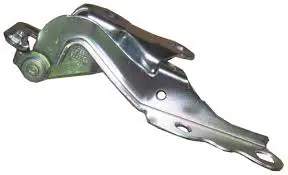 Петля капота R Geely EC-7/EC-7RV KLM KLM AutoParts 1062002606