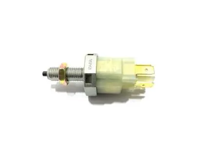 Датчик стоп-сигнала (жабка) Chery Tiggo/Eastar KLM KLM AutoParts B11-3720010