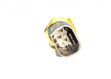 Датчик температуры охлаждающей жидкости Geely (3 контакта) CK EC7 EC8 FC KIMIKO 1086001129