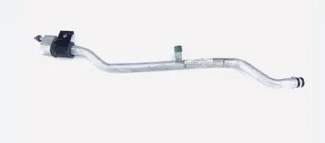 Фото трубка кондиционера Chery Tiggo 2 Aftermarket J69-8108110 Трубка кондиционера Chery Tiggo 2 Aftermarket J69-8108110