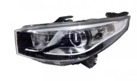 Фара передня L Tiggo 3 CHERY T11-3772010CA