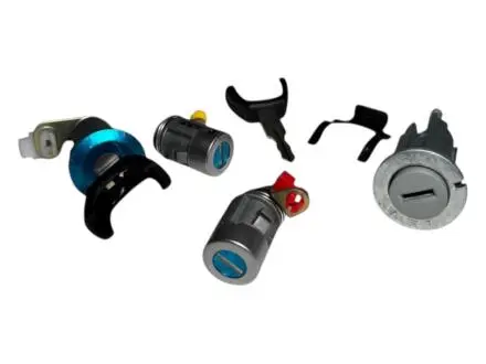 Комплект ключей и личинок Chery Kimo KLM AutoParts S12-9CN6105PBA