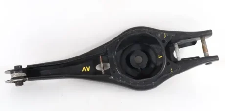 Рычаг задний L под пружину HYUNDAI Ioniq AE 16-22, i-30 PD 17-, KIA Niro DE 16-, Ceed CD 18-, XCEED 19- MOBIS 55210G2100