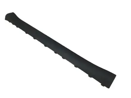 Накладка порога наружная R Model Y 20- Б.У. TESLA 1497744-00-C