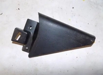 Накладка треугольная Amulet CHERY A15-6101233HS