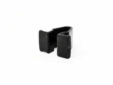 Кліпса утеплювача капота Chery Amulet Aftermarket A11-8402015 (фото 1)