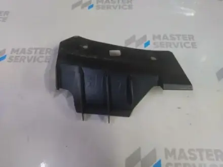 Кронштейн передней панели R верхний Model 3 18-23 Б.У. TESLA 1084170-00-B