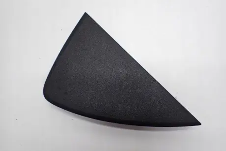 Накладка торпедо боковая L Model 3 18-, Model Y 20- Б.У. TESLA 1648345-00-A