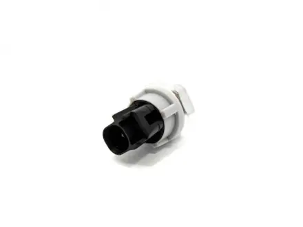 Датчик тиску оливи Geely KLM KLM AutoParts 1106013220