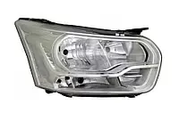 Фара передняя R SMA С52 Aftermarket 667006520