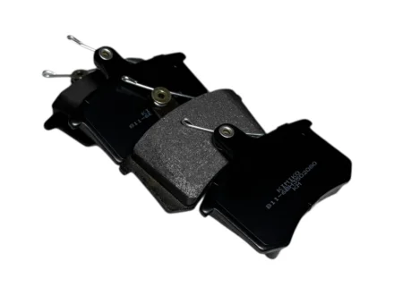 Колодки гальмівні задні Audi A4/A6 / VW Golf 3/Passat/Polo/Tiguan / SKODA Octavia / Renault Espace/Megane / SEAT Ibiza KIMIKO 443615415S